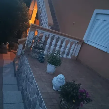 Apartment Mirjana